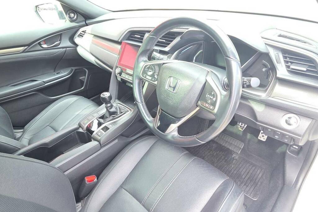 Honda Civic 1.5 Vtec Turbo Prestige White #4