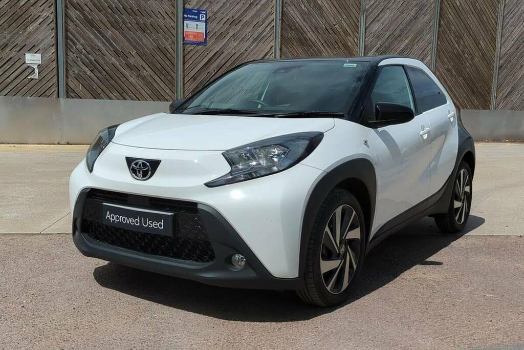 Toyota Aygo X 1.0 Vvt-i Edge White #6