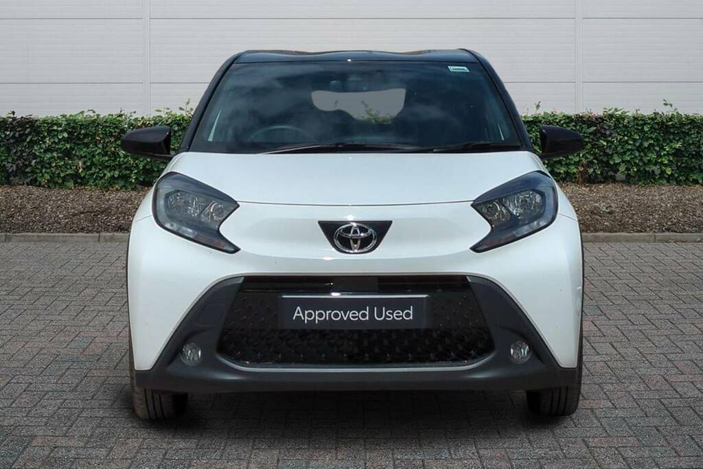 Toyota Aygo X 1.0 Vvt-i Edge White #3