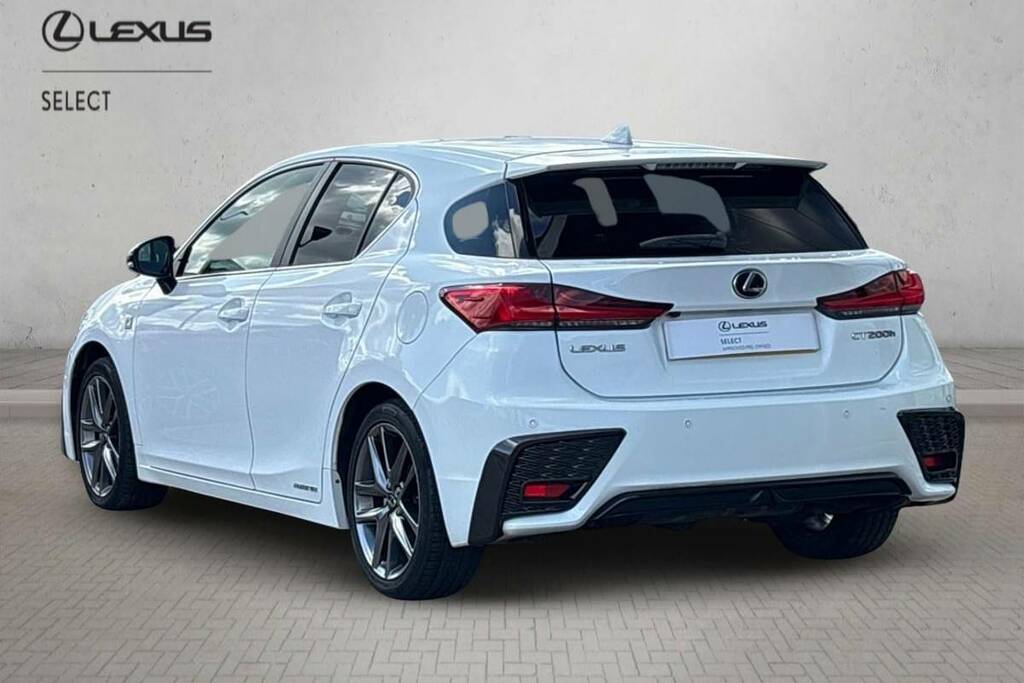 Lexus CT 200H 1.8 F-sport Cvt White #4