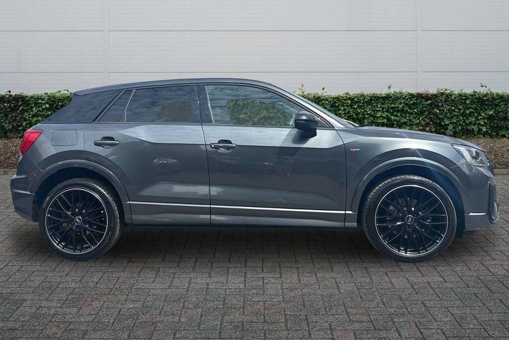Audi Q2 35 Tfsi Sport S Tronic 2022 Grey #28
