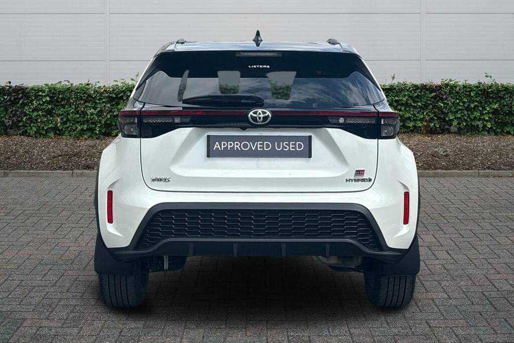 Toyota Yaris Cross 1.5 Hybrid Gr Sport Cvt White #6