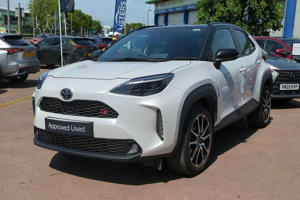 Toyota Yaris Cross 1.5 Hybrid Gr Sport Cvt White #6