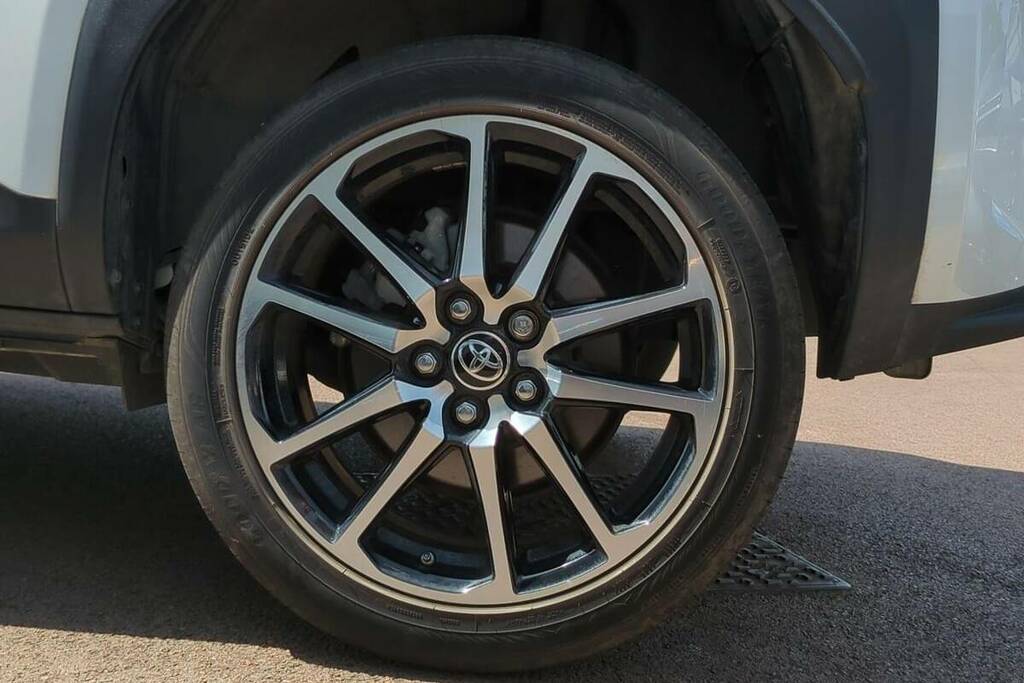 Toyota Yaris Cross Excel Black #21