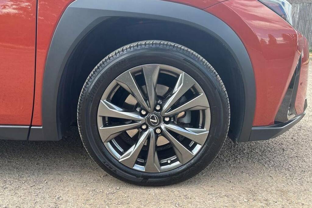 Lexus UX 300E 150Kw 54.3 Kwh E-cvt Takumi Pack Silver #13
