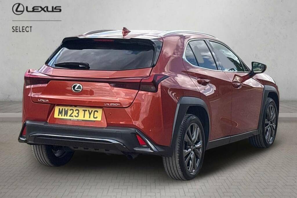 Lexus UX 250H 2.0 F-sport Design Cvt Orange #2
