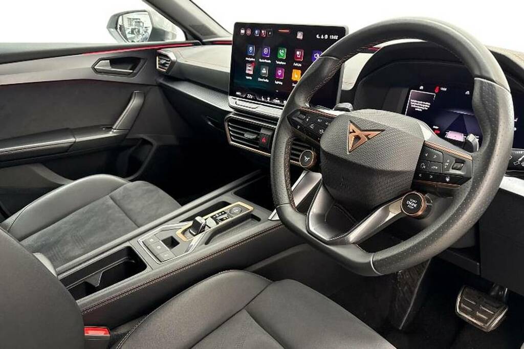 Cupra Leon 1.5 Etsi 150 V2 Dsg White #6