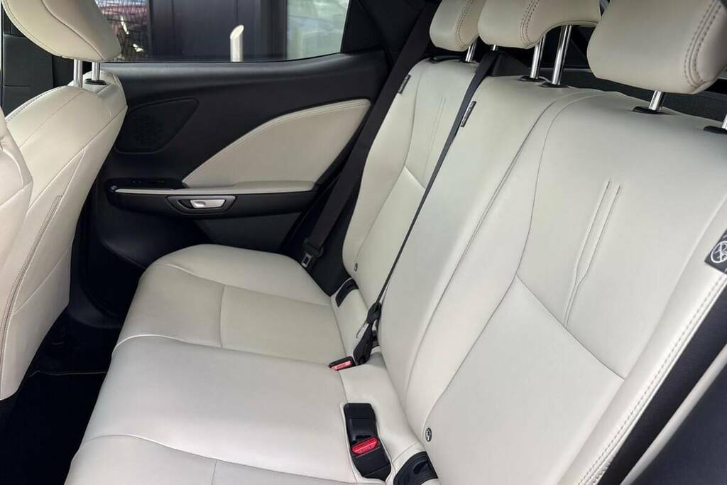 Lexus LBX 1.5 Vvt-ie Premium Plus Design Suv Hybr White #15