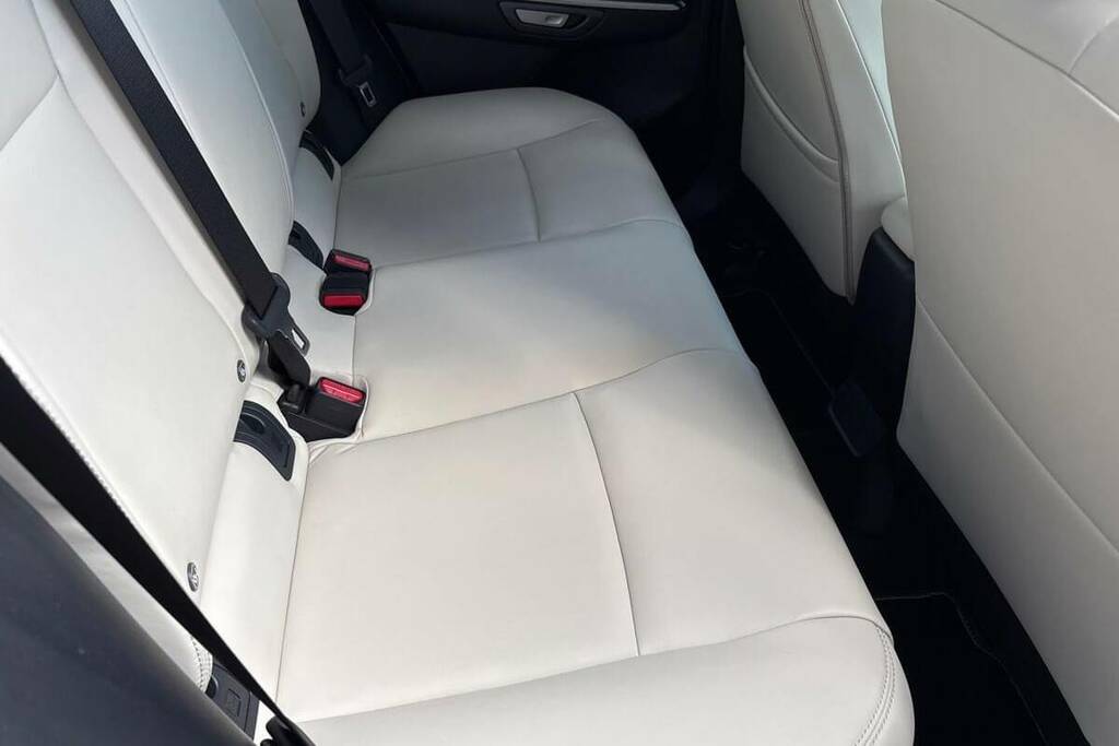 Lexus LBX 1.5 Vvt-ie Premium Plus Design Suv Hybr White #14