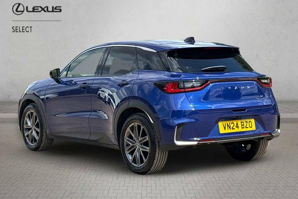 Lexus LBX 1.5 Premium Plus E-cvt Blue #4