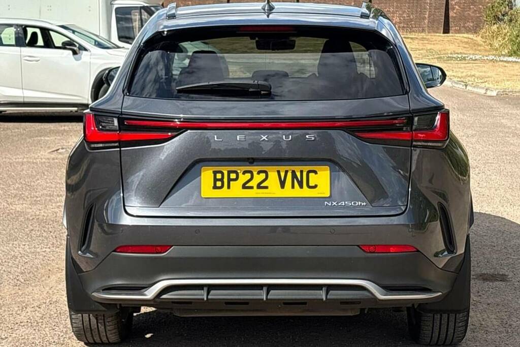 Lexus NX 450H 2.5 Takumi E-cvt Sunroof White #26