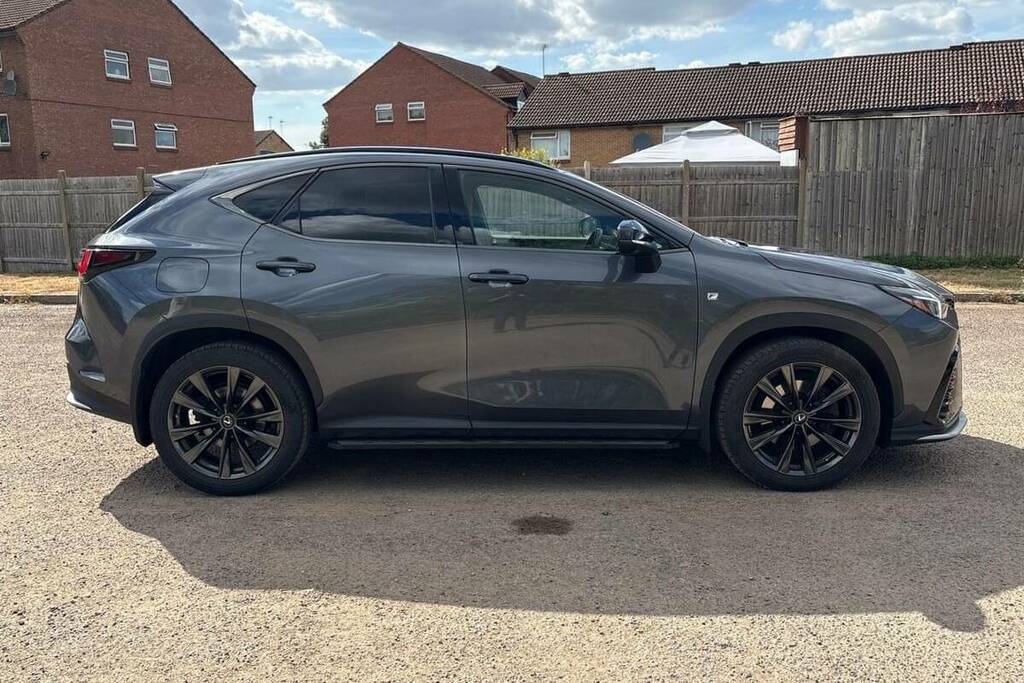 Lexus NX 450H 2.5 Takumi E-cvt Sunroof White #23
