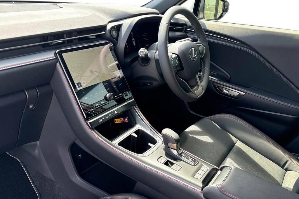 Lexus LBX 1.5 Premium Plus E-cvt Grey #5