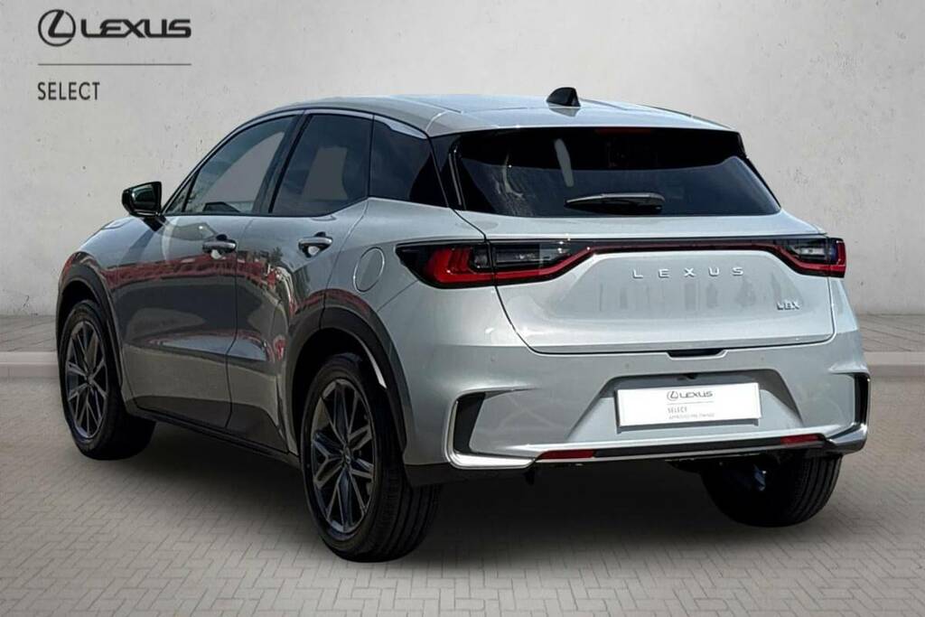 Lexus LBX 1.5 Premium Plus E-cvt Grey #4