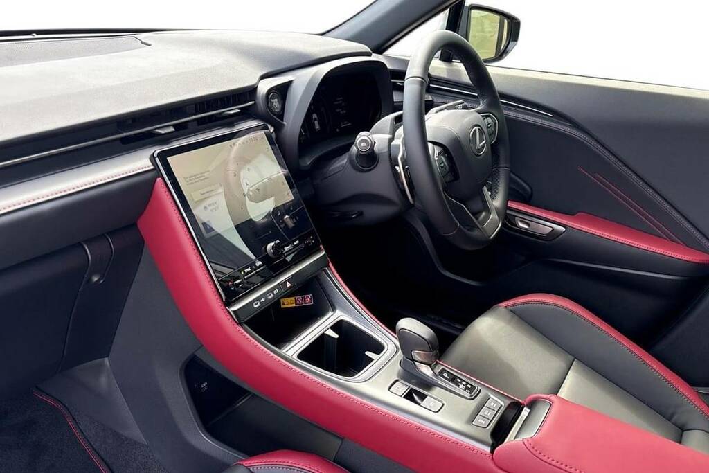 Lexus LBX 1.5 Vibrant Edition E-cvt Black #5