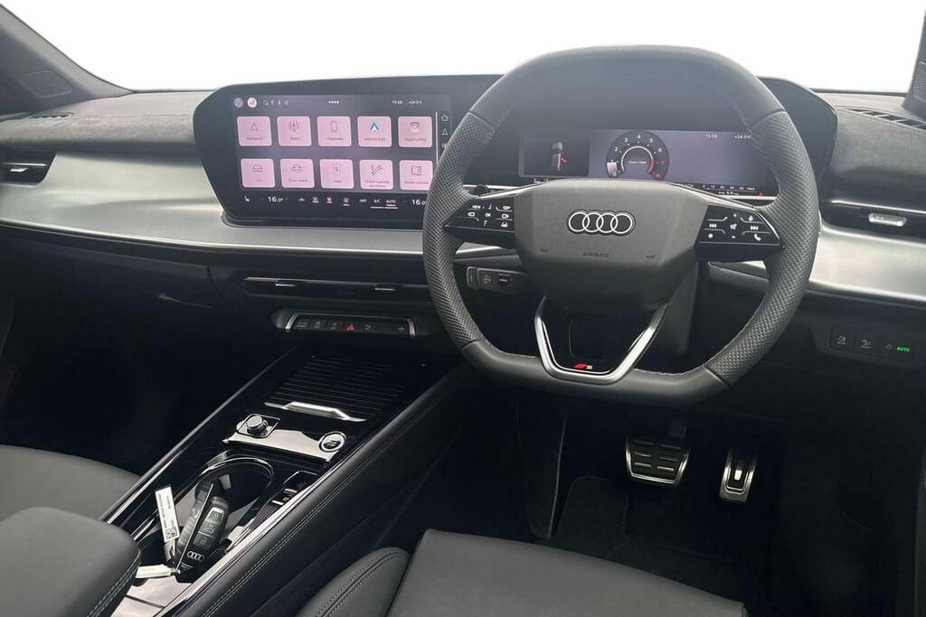 Audi Q3 1.5 Tfsi S Line S Tronic Black #4