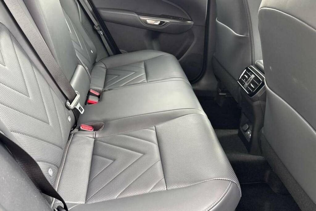 Lexus NX 2.5 450H 18.1Kwh Premium Suv Plug-in H Silver #14