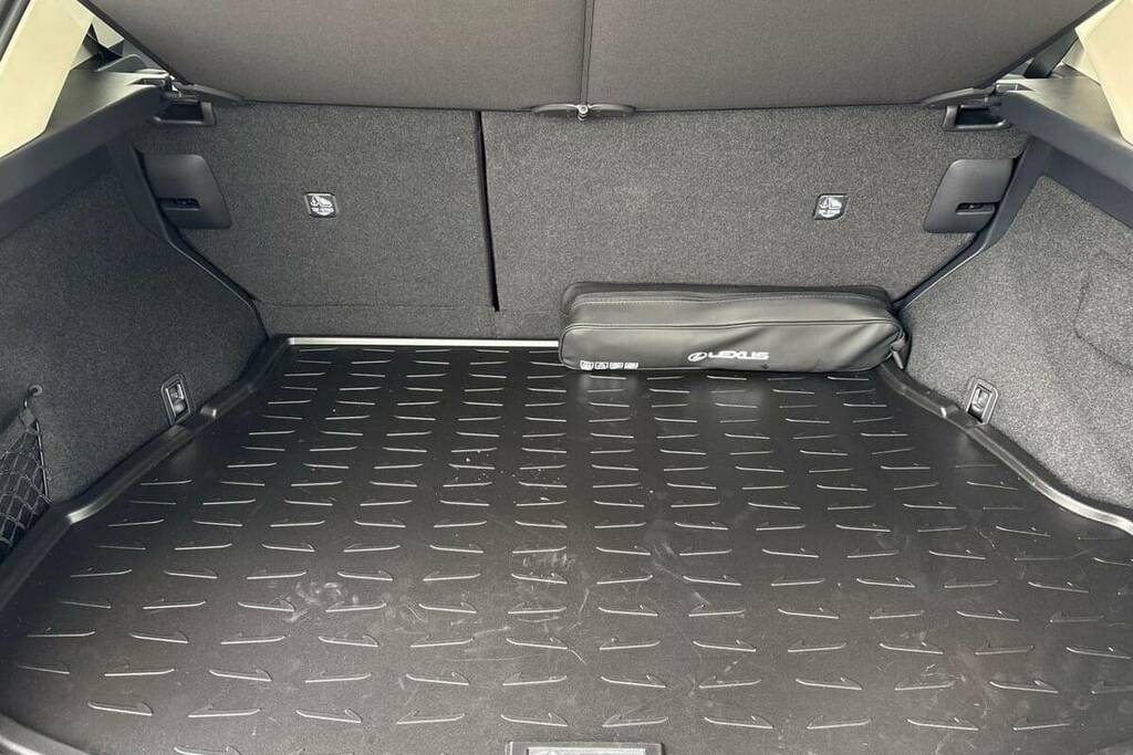 Lexus NX 2.5 450H 18.1Kwh Premium Suv Plug-in H Silver #13