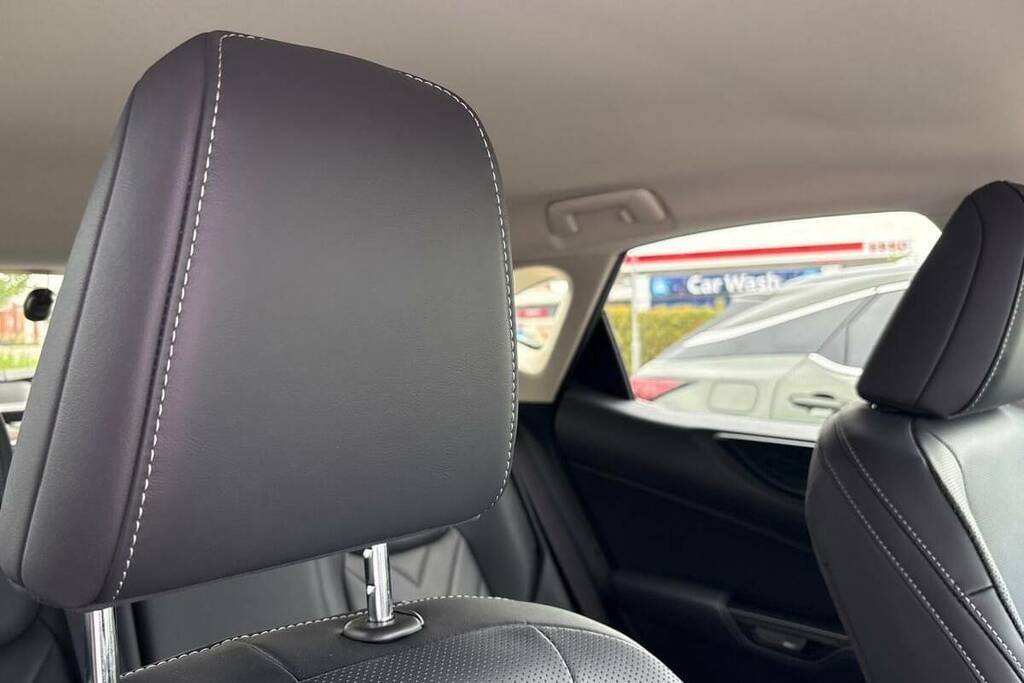 Lexus NX 2.5 450H 18.1Kwh Premium Suv Plug-in H Silver #19