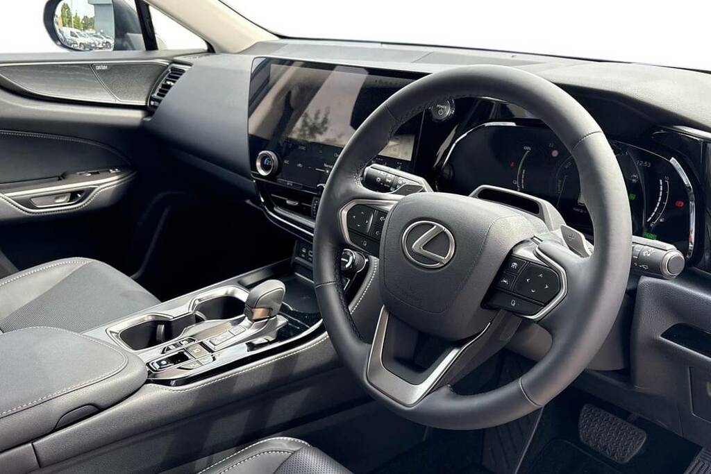 Lexus NX 2.5 450H 18.1Kwh Premium Suv Plug-in H Red #12