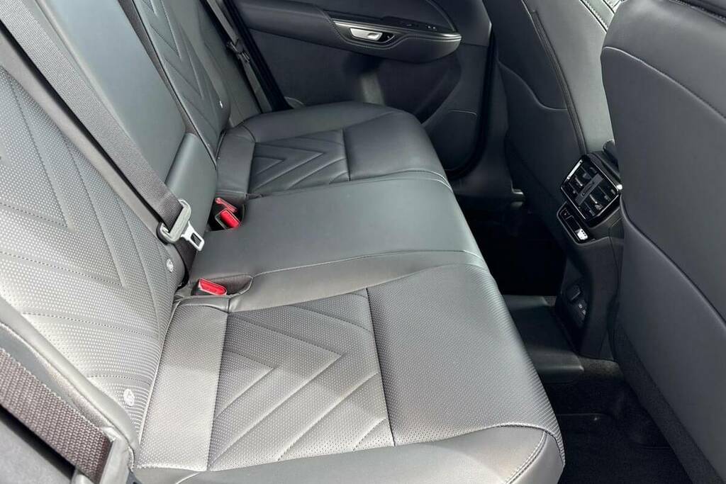 Lexus NX 2.5 450H 18.1Kwh Premium Suv Plug-in H Red #14
