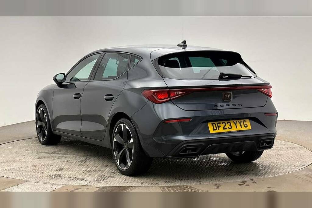 Cupra Leon 1.5 Etsi V1 Dsg Grey #3
