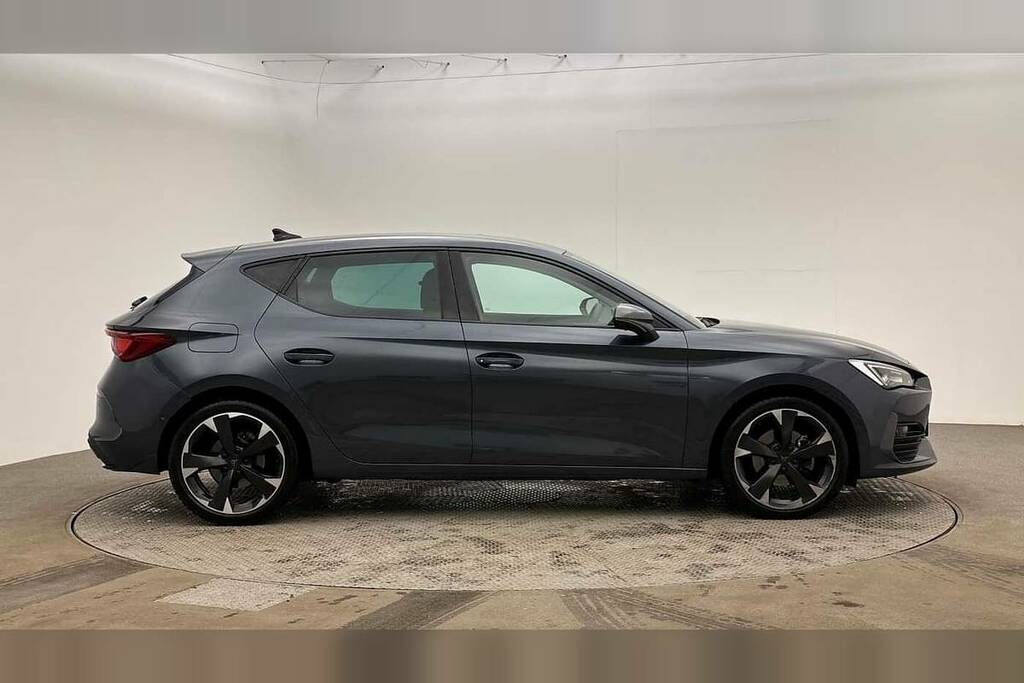 Cupra Leon 1.5 Etsi V1 Dsg Grey #4