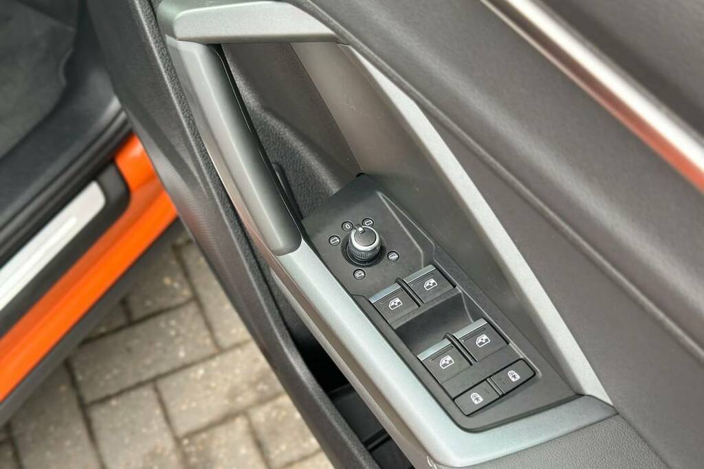Audi Q3 35 Tfsi S Line Leather Orange #6