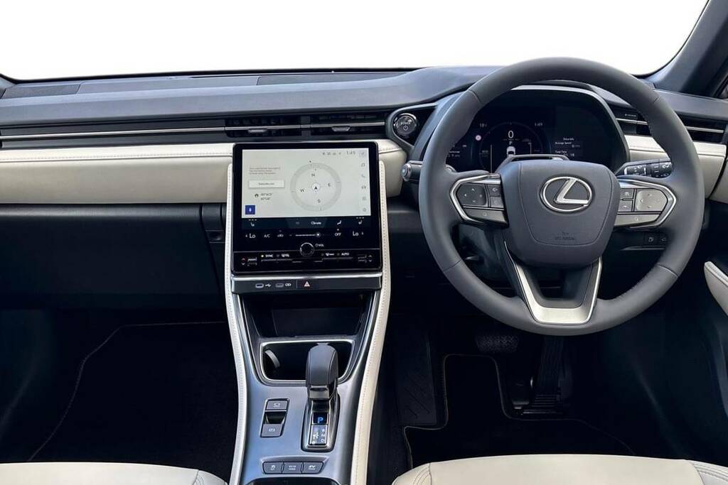 Lexus LBX 1.5 Premium Plus E-cvt White #6