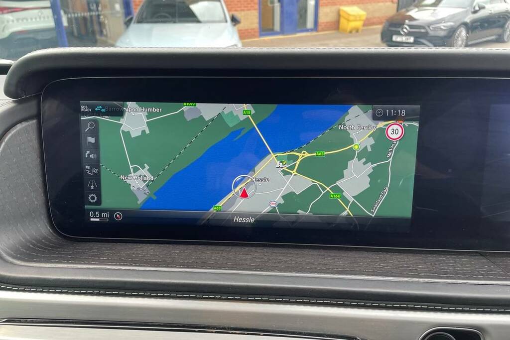 Mercedes-Benz G Class G63 9G-tronic Black #3