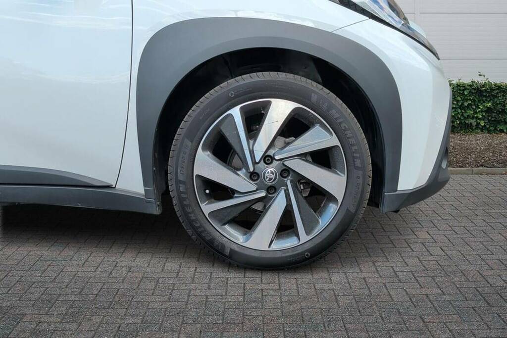 Toyota Aygo X 1.0 Vvt-i Edge White #6