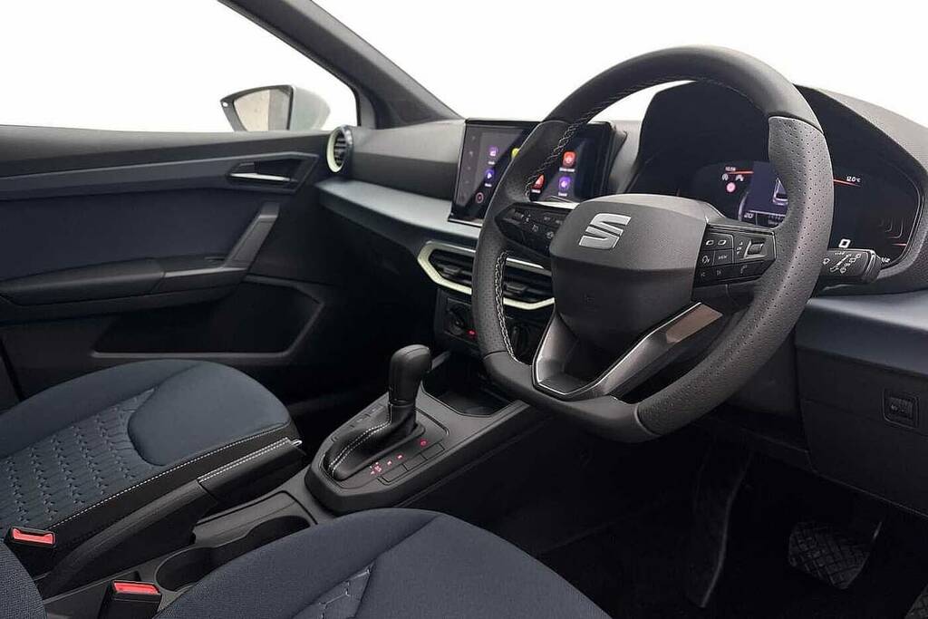 Seat Ibiza 1.0 Tsi 115 Se Technology Dsg White #6