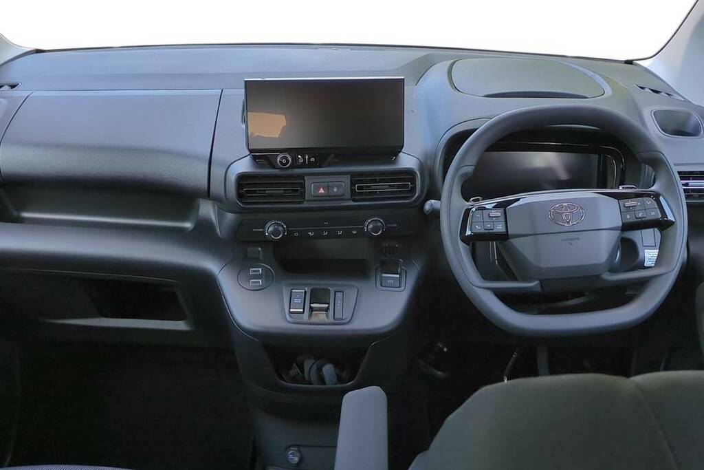 Toyota Proace City Sport Silver #8