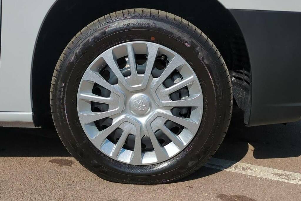 Toyota Proace City Sport Silver #18