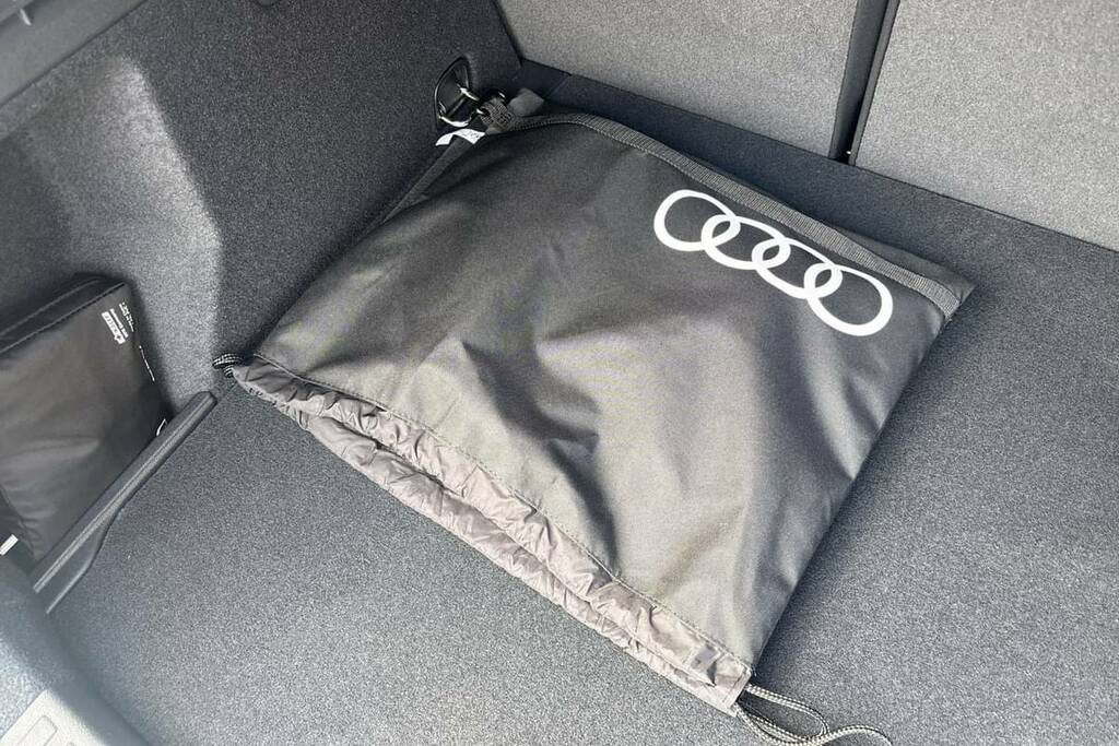 Audi A3 1.5 Tfsi E 204 Sport S Tronic VA26YZD White #5