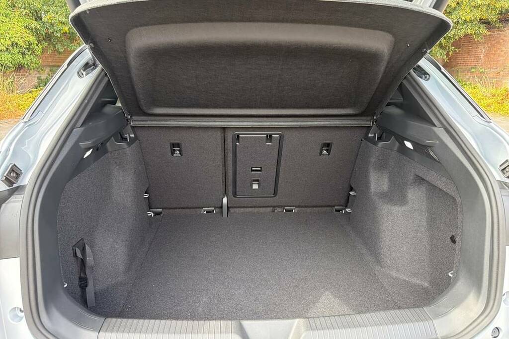 Volkswagen ID.4 210Kw Match Pro 77Kwh Silver #2
