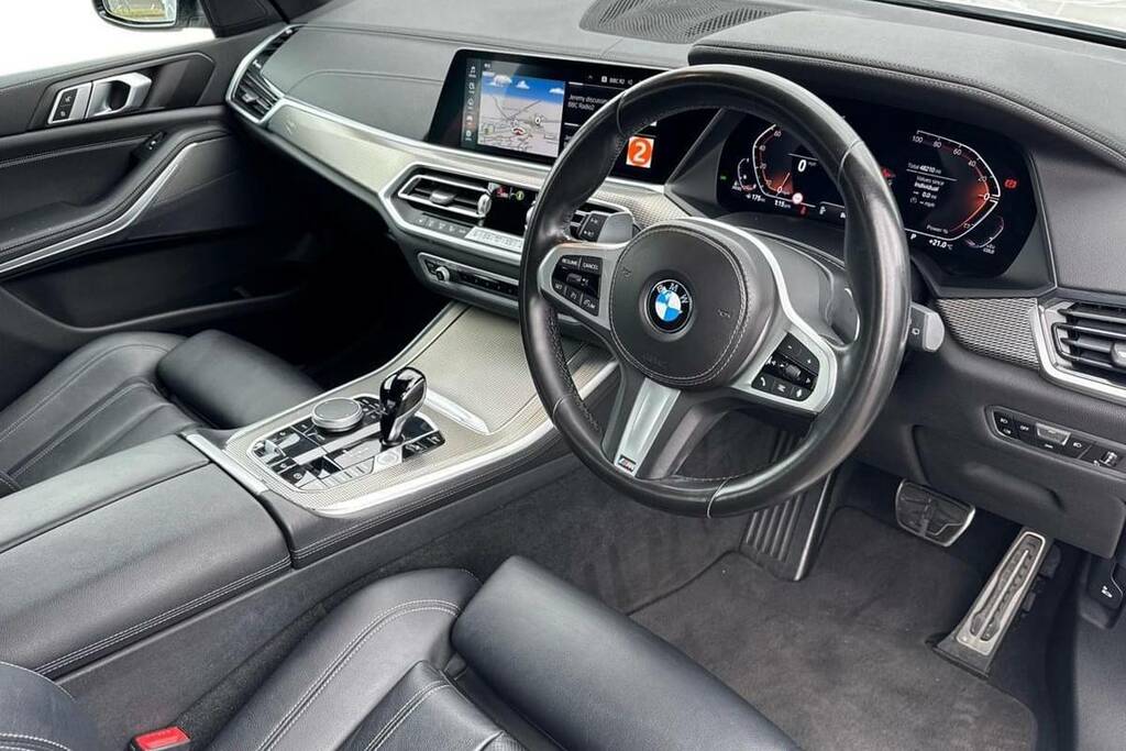 BMW X5 Xdrive30d Mht M Sport White #6