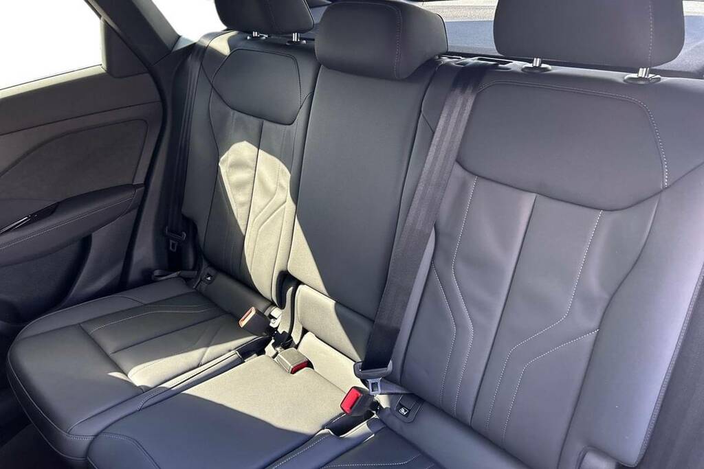 Audi Q3 35 Tfsi S Line S Tronic Comfortsound Pack Grey #24