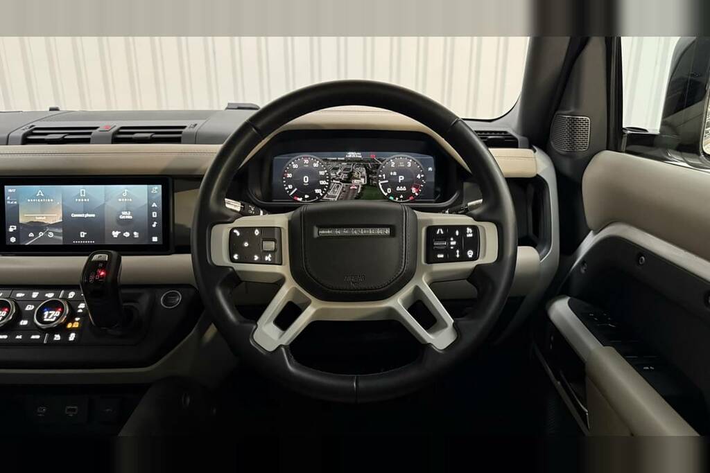 Land Rover Defender 110 3.0 D250 Se 110 Grey #15