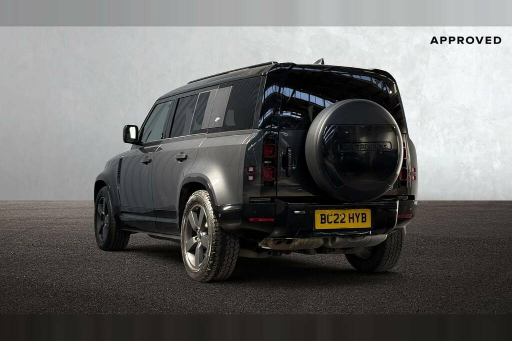 Land Rover Defender 110 3.0 D300 X-dynamic Hse 110 Grey #2