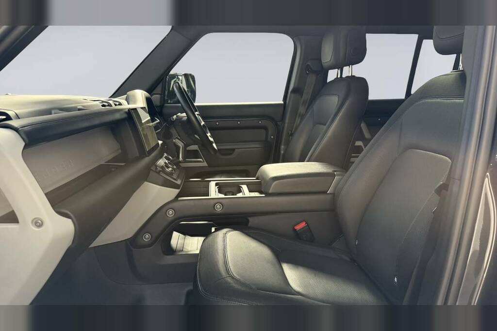 Land Rover Defender 110 3.0 D300 X-dynamic Hse 110 Grey #3