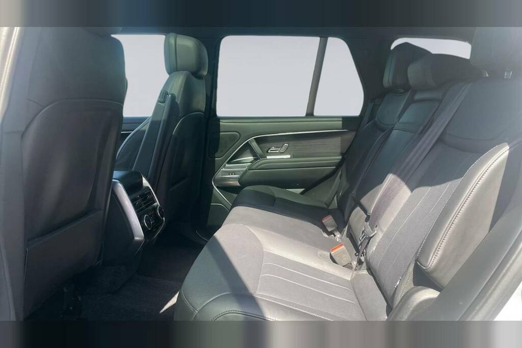 Land Rover Range Rover 3.0 D350 Se Silver #4