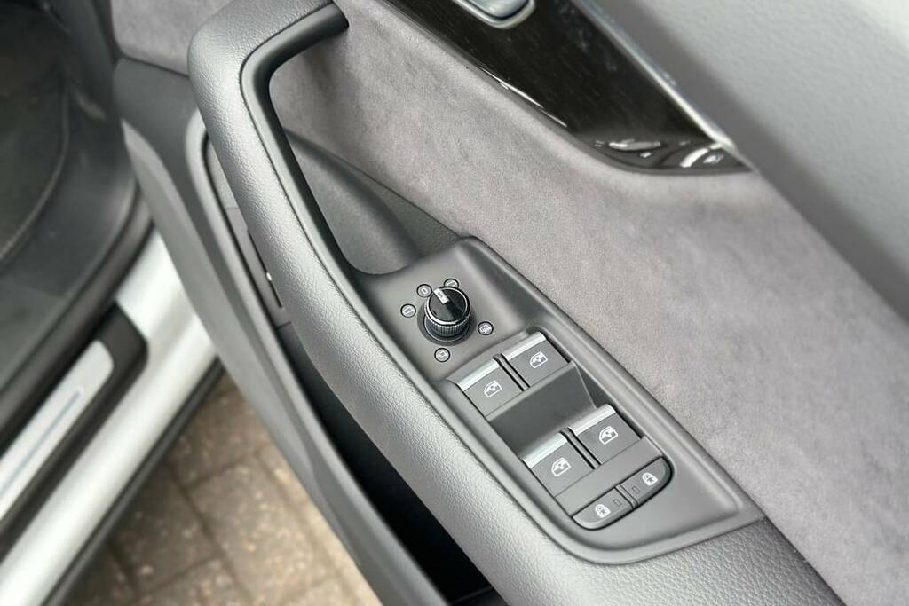 Audi Q8 3.0 Tdi Quattro 286 Black Edition Tiptronic White #6