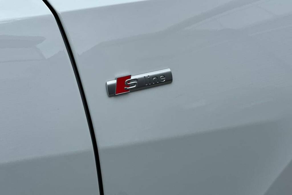 Audi Q8 3.0 Tdi Quattro 286 Black Edition Tiptronic White #5