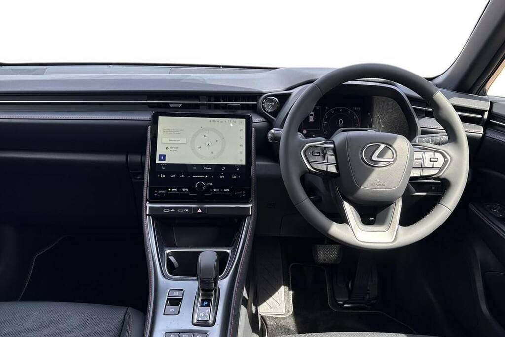 Lexus LBX 1.5 Premium E-cvt #6