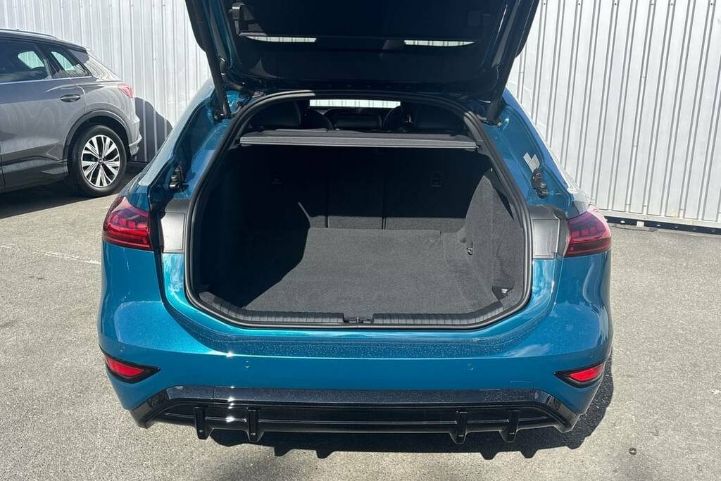 Audi A6 E-tron Sportback 270Kw Performance 100Kwh Edition 1 Blue #2