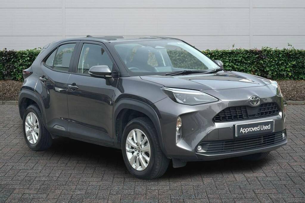 Toyota Yaris Cross 1.5 Hybrid Icon Cvt Grey