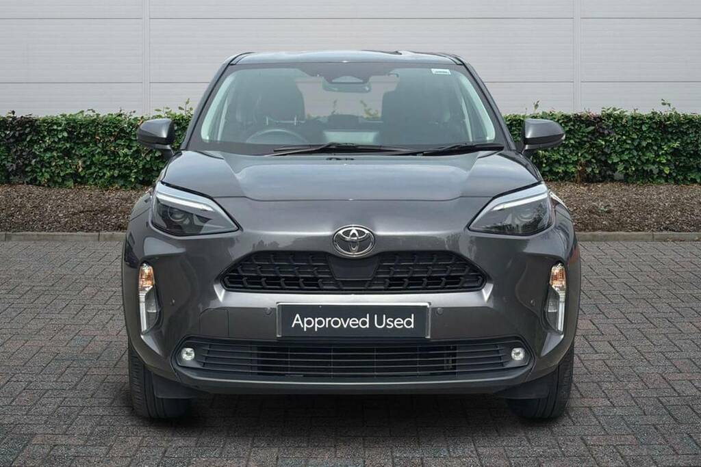 Toyota Yaris Cross 1.5 Hybrid Icon Cvt Grey #3