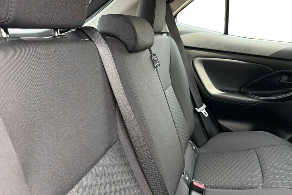 Toyota Yaris Cross Excel Grey #9