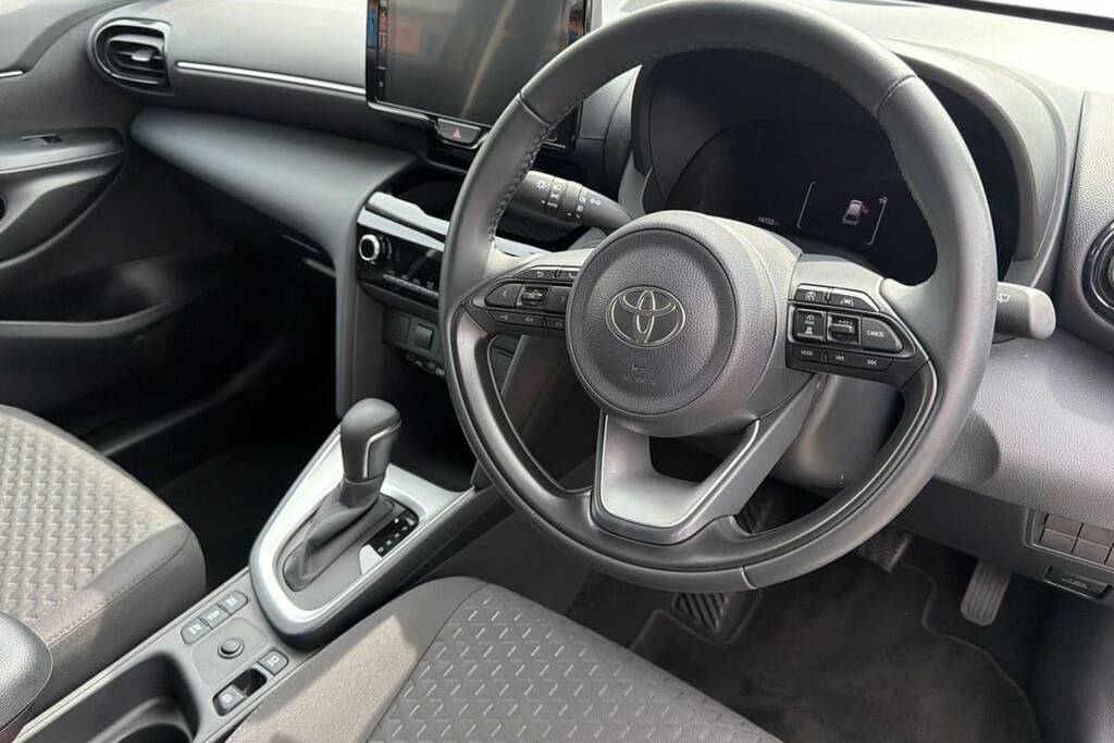 Toyota Yaris Cross Excel Grey #12